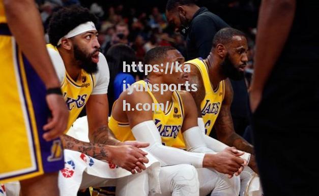 NBA季后赛战局激烈，湖人逆袭凯尔特人