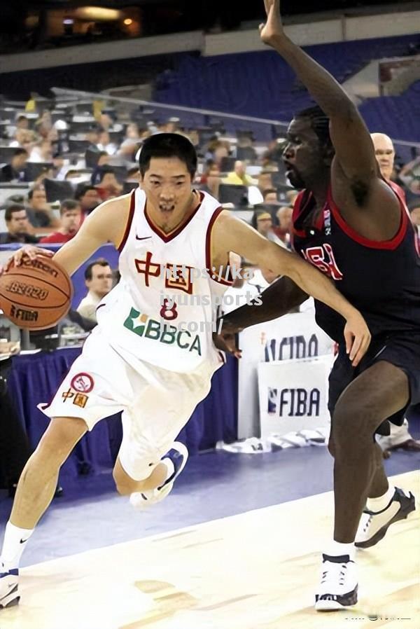 米国篮球联赛更新最新排名，湖人队仍位列榜首